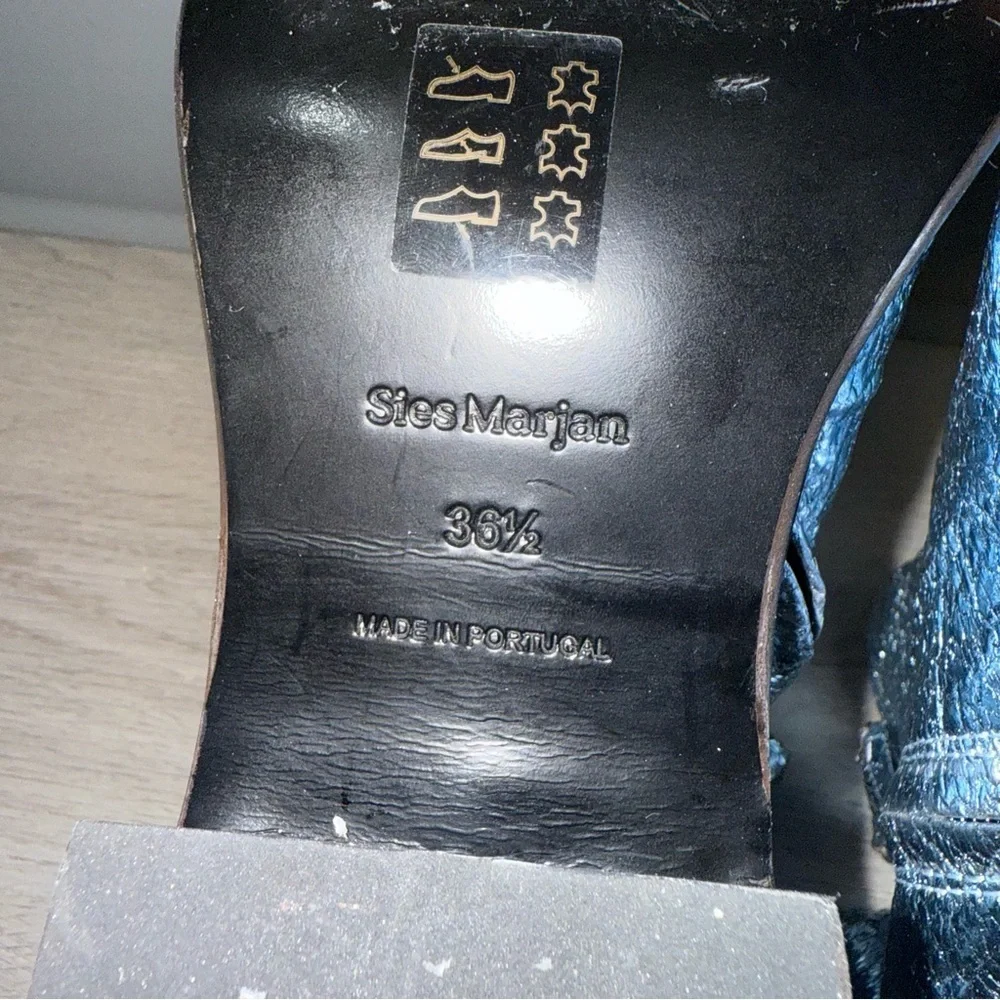 Sies Marjan Ankle Booties Ally in Metallic Crinkle Sky Blue